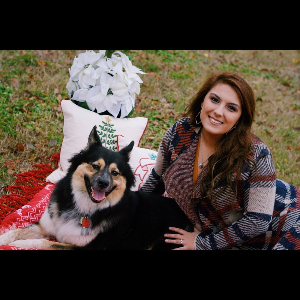 Meet your Posher, Emily